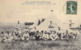Camp De Bois-l'Evêque - Un Groupe De Soldats Au Repos - Kazerne