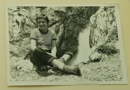 Teenage Girl At The Source Of Soča(Soca Quelle), Slovenia In 1971. - Personnes Anonymes