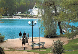 61 - Bagnoles De L'Orne - Le Casino  Les Jardins Et Le Lac - Carte Neuve - CPM - Voir Scans Recto-Verso - Bagnoles De L'Orne