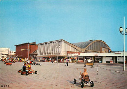 59 - Dunkerque - Le Casino - Animée - Enfants Qui Jouent Dans Des Voitures à Pédales - CPM - Voir Scans Recto-Verso - Dunkerque