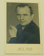 Man With A Cigarette - Photo Zentrum - 1937. - Anonymous Persons