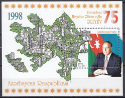 Azerbaijan - Hojas Yvert 41 ** Mnh  Personaje - Aserbaidschan