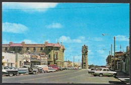 Wainwright  Alberta - Looking 10th Street Towards The Old Stone Clock - No: S-1047 - By Traveltime Product - Sonstige & Ohne Zuordnung