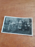 566 // PHOTO  10 X 6 CMS / AUTOMOBILE ANCIENNE ET FAMILLE - Automobiles