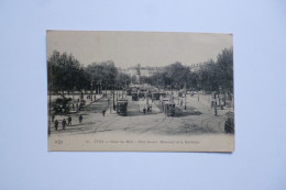 LYON  -  69  -  Cours Du Midi  -  Place Carnot  -  Monument De La République  -  RHONE - Sonstige & Ohne Zuordnung