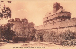 FRANCE - Saint Malo - Le Château Et Le Square - LL -  Carte Postale Ancienne - Saint Malo