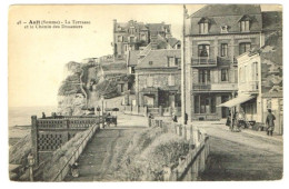 AULT - ONIVAL (80). La Terrasse, Café De La Marine, Villas, Chemin Des Douaniers. - Ault