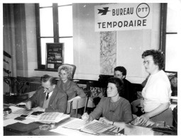 PHOTO THEME P.T.T PHILATELIE BUREAU TEMPORAIRE 1964 DANS LE CALVADOS - Sonstige & Ohne Zuordnung