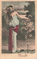 FANTAISIES - Femme - Fleurs - Carte Postale Ancienne - Frauen