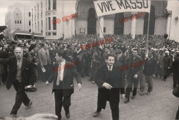 Guerre D'Algérie 1954-1962 Alger Manifestation Vive Massu - War, Military