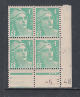 France N° 807 XX  Marianne Gandon 4 F. émeraude En Bloc De 4 Coin Daté Du 5 . 5 . 48, 3 Points Blancs Sans Cha., TB - 1940-1949