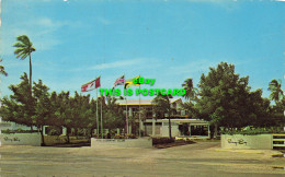 R616893 Entrance To Runaway Bay Hotel. Jamaica. W. I. Novelty Trading. 1965. Dex - Monde