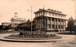 CPSM - ANTSIRABE - Grand-Hôtel Terminus - Edition Photo Stavy (format 9x14) Affranchissement TP - Madagascar