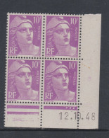 France N° 811 XX  Marianne Gandon 10 F. Lilas En Bloc De 4 Coin Daté Du 12. 10 . 48 , 3 Points Blancs Sans Cha., TB - 1940-1949