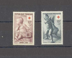 Yvert  1048 - 1049 - Croix Rouge   - 2 Timbres Neufs Sans Traces De Charnières - Unused Stamps