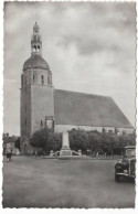 LA VILLE AUX CLERCS  L'église Et Le Monument Aux Morts - Sonstige & Ohne Zuordnung