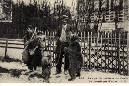 Les Petits Metiers De Paris - Le Montreur D'ours - CPR Cartes D'Autrefois - Marchands Ambulants