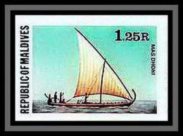 91861bc Maldives N° 704 Mas Dhoni BATEAU (ship Boat Voile Sailing) Non Dentelé ** MNH (Imperforate) - Bateaux