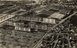 VENISSIEUX VUE AERIENNE LES CITES H L M - Vénissieux