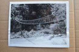 Original Photo Press 18x24cm 1960E Hillary Expedition Crossing Suspension Bridge Himalaya Mountaineering Escalade - Sport