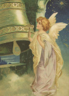 ANGEL CHRISTMAS Holidays Vintage Postcard CPSM #PAJ330.A - Angels