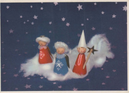 ANGE Bonne Année Noël Vintage Carte Postale CPSM #PAS727.A - Angels