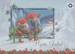 PAPÁ NOEL Feliz Año Navidad GNOMO Vintage Tarjeta Postal CPSM #PBL964.A - Santa Claus