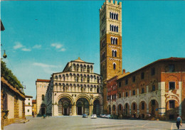 Lucca Piazza San Martino Cattedrale - Lucca