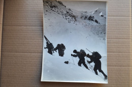 Original Photo Press 18x23cm 1950 Chasseurs Alpins Ascension Du Mont Blanc Alpiniste Mountaineering Escalade - Sports
