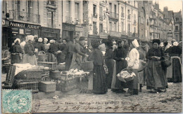 37 TOURS - Vue De La Place Du Grand Marché  - Tours