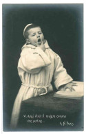 CPA / PHOTO . Enfant Le Petit Prédicateur . Petit Moine . N° VI . Edit : A.N - Portraits