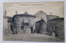Carte Postale CROZET : Vieille Porte D'entrée - Other & Unclassified