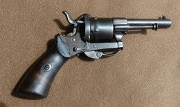 Revolver De Type Lefaucheux 7mm à Broche Fabrication Liège - Armes Neutralisées