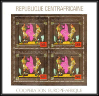 86036/ N°695 A Scout Scouting Jamboree Centrafrique Centrafricaine OR Gold Stamps ** MNH Bloc 4 Cooperation Discount - Centrafricaine (République)