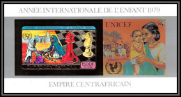 86023/ N°56 B Echecs Chess Unicef Child Year 1979 Centrafrique Centrafricaine OR Gold ** MNH Non Dentelé Imperf - Zentralafrik. Republik