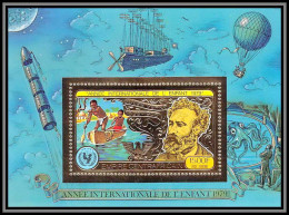 86021/ N°57 A Jules Verne Espace (space) Baloon Child Year 1979 Centrafricaine OR Gold ** MNH - Centrafricaine (République)