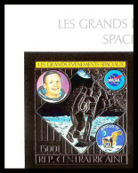 86016b/ N°670 B Espace (moon Space) ARMSTRONG Apollo 11 Centrafricaine OR Gold ** MNH Non Dentelé Imperf NASA - Central African Republic
