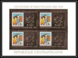 86005/ N°748 B 1981 Picasso Tableau Painting Centrafricain OR Gold ** MNH Non Dentelé Imperf Bloc 4 Cote 100 Discount - Centrafricaine (République)
