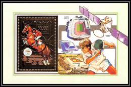 86157/ Guyana Mi N°207 A Jeux Olympiques (olympic Games) BARCELONA 1992 Table Tennis Jumping OR Gold ** MNH - Sommer 1992: Barcelone
