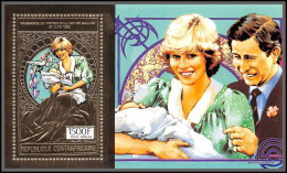 86132e Centrafrique Centrafricaine 1983 Mi 226 A Naissance Du Prince William Lady CHARLES OR Gold MNH  - Royalties, Royals