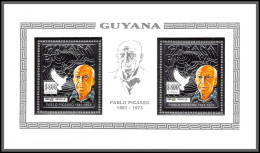 86352 Guyana Mi 3988 A Paire Pablo PICASSO Expo Seville 92 Argent Silver Tableau Painting DOVE ** MNH  - Guyana (1966-...)