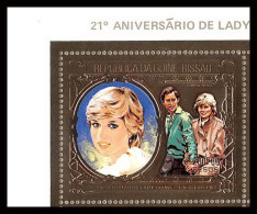 86340b Mi N°367 A Lady DI Diana Prince William British Royal Family 1982 Guinée-Bissau Guinea OR Gold  - Guinea-Bissau