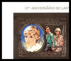 86339b Mi N°367 B Lady DI Diana Prince William British Royal Family 1982 Guinée-Bissau Guinea OR Gold Non Dentelé Imperf - Guinée-Bissau