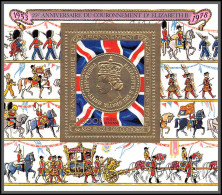 86321 Bloc N°147 A 25e Anniversaire Couronnement Elizabeth II Coronation Queen Comores Etat Comorien OR Gold Stamps - Koniklijke Families