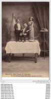 Cpa   (  Les LILLIPUTIENS  BEARNAIS Dep 64 )   à Salis Du Béarn   Artistes Minuscules Agés De 20 Ans ,mesurant 65cm - Salies De Bearn