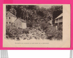 CPA (Réf: Z 2699) Propriété Aux Environs SAINT-PIERRE DE LA MARTINIQUE (MARTINIQUE)  (animée) - Other & Unclassified