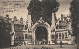 Arc De Triomphe érigé En L'honneur Du 36ème Régiment D'artillerie - Moulins