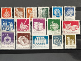 1982 Uzuale - Obiecte De Uz Gospodăresc La țară - Unused Stamps