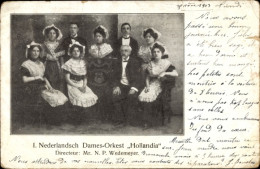 CPA 1. Niederländisches Damenorchester Hollandia, Dir. N. P. Wedemeyer, Portrait - Autres & Non Classés