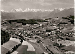 Riggisberg Mit Berner Alpen (011870) * 19. 4. 1968 - Fliegeraufnahme - Riggisberg 